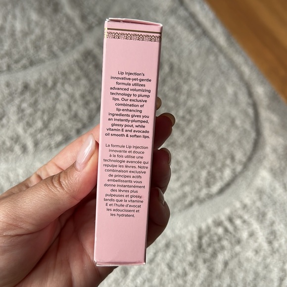 Too Faced Lip Injection Ultimate Lip Plumper Clear Gloss 4g NWT NEVER USED - Picture 2 of 5